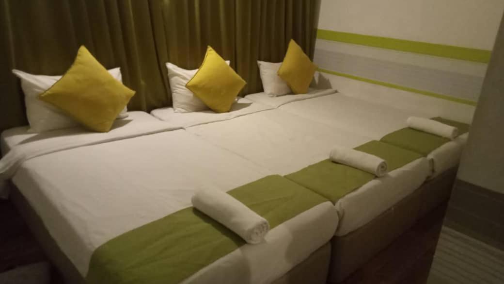 Olive Hotel Johor Bahru Exterior foto
