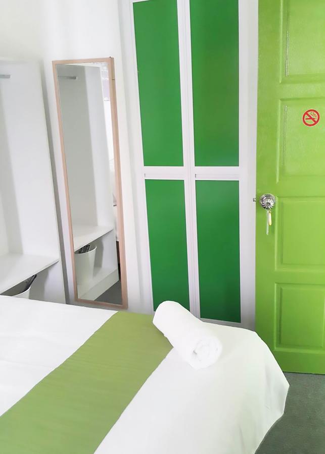 Olive Hotel Johor Bahru Exterior foto